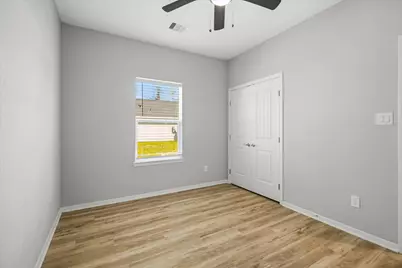 609 Canal Street, Anahuac, TX 77514 - Photo 23