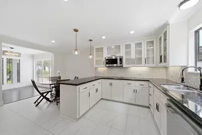 10731 Villa Lea Lane, Houston, TX 77071 - Photo 19