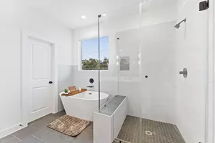 7805 Amelia Rd, Houston, TX 77055 - Photo 23