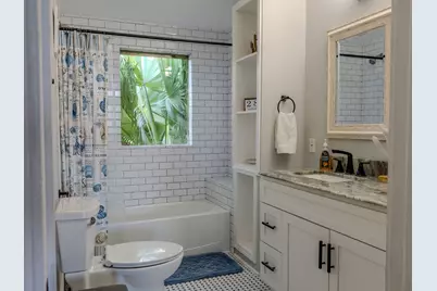 2520 Avenue P 1/2, Galveston, TX 77550 - Photo 21