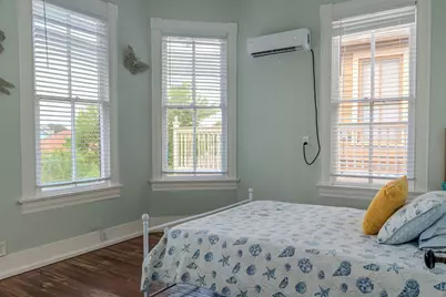 2520 Avenue P 1/2, Galveston, TX 77550 - Photo 29