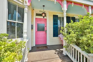 2520 Ave P 1/2, Galveston, TX 77550 - Photo 3