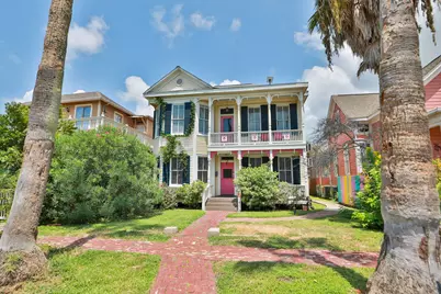 2520 Avenue P 1/2, Galveston, TX 77550 - Photo 3