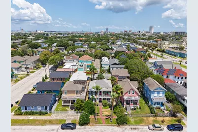 2520 Avenue P 1/2, Galveston, TX 77550 - Photo 35