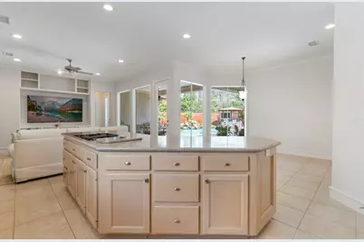 7002 Briton Centre Court, Houston, TX 77069 - Photo 9