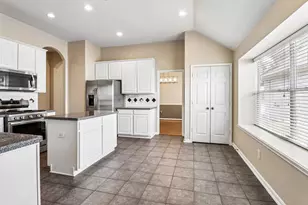 12610 Spring Music Dr, Houston, TX 77065 - Photo 11