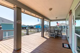 4414 Whaler Ln, Crystal Beach, TX 77650 - Photo 7