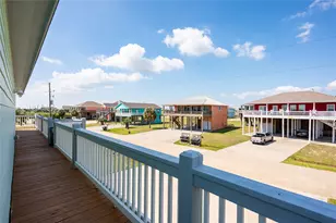 4414 Whaler Ln, Crystal Beach, TX 77650 - Photo 45