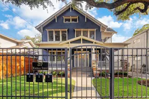 217 Marshall St, Houston, TX 77006 - Photo 17