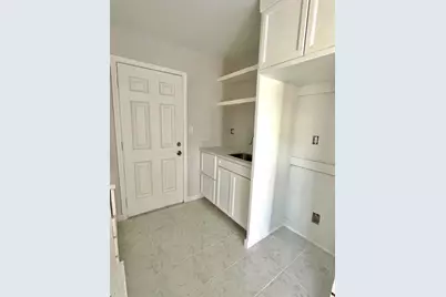 4305 Phlox Street #4A, Houston, TX 77051 - Photo 7