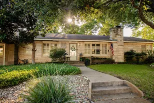 1601 S Chappell Hill St, Brenham, TX 77833 - Photo 1