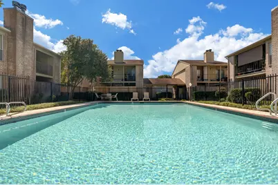 700 Thicket Lane #1004, Houston, TX 77079 - Photo 15