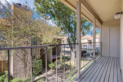 700 Thicket Lane #1004, Houston, TX 77079 - Photo 13