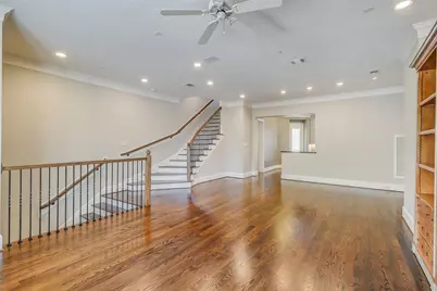 1374 Lake Pointe Parkway, Sugar Land, TX 77478 - Photo 11
