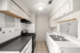 13443 Ambrose St, Houston, TX 77045 - Photo 7