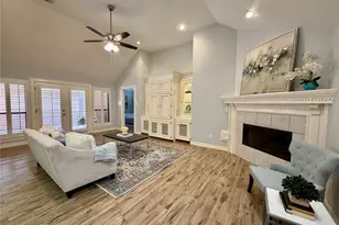 8027 Oakwood Garden St, Houston, TX 77040 - Photo 13