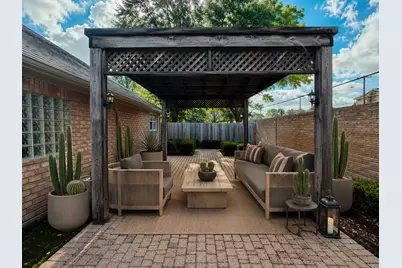 8027 Oakwood Garden Street, Houston, TX 77040 - Photo 25