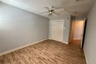 8027 Oakwood Garden St, Houston, TX 77040 - Photo 23
