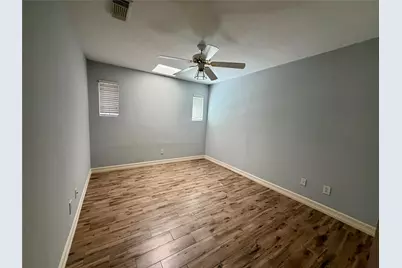 8027 Oakwood Garden Street, Houston, TX 77040 - Photo 23