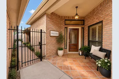8027 Oakwood Garden Street, Houston, TX 77040 - Photo 3
