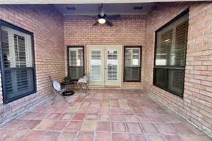 8027 Oakwood Garden St, Houston, TX 77040 - Photo 25