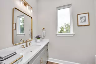 1603 Sylvester Rd, Houston, TX 77009 - Photo 7