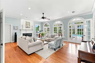 5219 Laurelwood Dr, Houston, TX 77345 - Photo 9