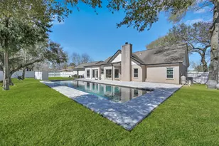 10420 Hufsmith Rd, Tomball, TX 77375 - Photo 1