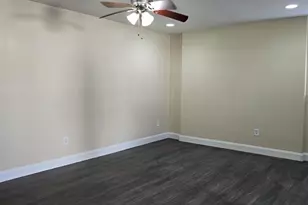 899 Cartwright St, Beaumont, TX 77701 - Photo 3