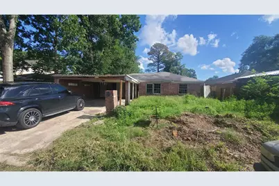 4821 Burma Road, Houston, TX 77033 - Photo 1