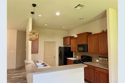 10610 Pine Meadows Boulevard, Baytown, TX 77523 - Photo 5