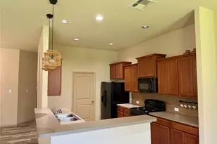 10610 Pine Meadows Blvd, Baytown, TX 77523 - Photo 5