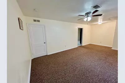 5806 Beldart Street, Houston, TX 77033 - Photo 7