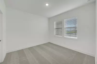 12111 Upper Meadows Avenue, Mont Belvieu, TX 77535 - Photo 7