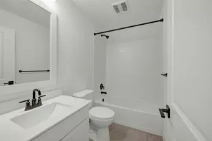 12111 Upper Mdws Ave, Mont Belvieu, TX 77535 - Photo 27