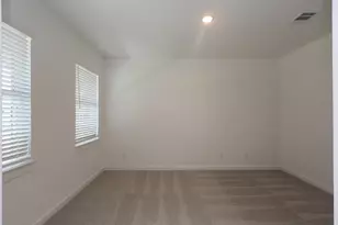 12111 Upper Mdws Ave, Mont Belvieu, TX 77535 - Photo 3