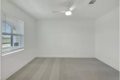 12111 Upper Meadows Avenue, Mont Belvieu, TX 77535 - Photo 9