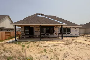 12111 Upper Mdws Ave, Mont Belvieu, TX 77535 - Photo 3