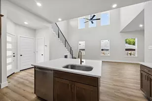 10814 Windswept, Montgomery, TX 77356 - Photo 9