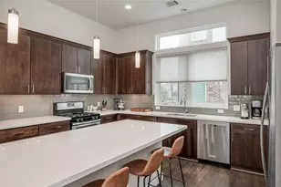 1907 Houston Ave, Houston, TX 77007 - Photo 9