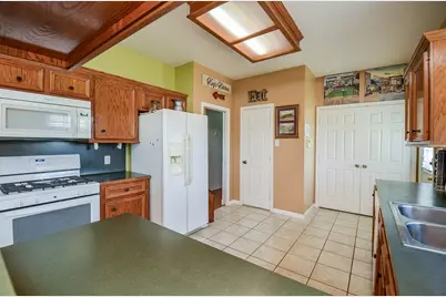 29107 Hay Meadow Court, Waller, TX 77484 - Photo 15