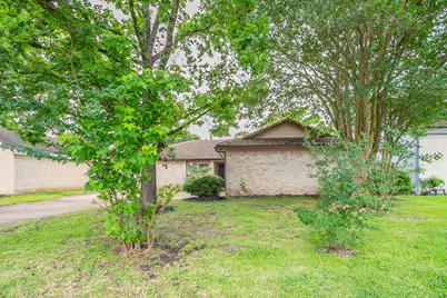 5935 Caruso Forest Drive, Houston, TX 77088 - Photo 1