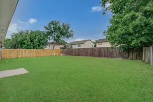 16610 Quail Park Dr, Houston, TX 77489 - Photo 29