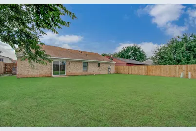16610 Quail Park Drive, Houston, TX 77489 - Photo 25