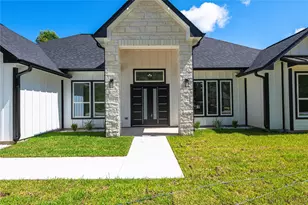 374 County Road 6490, Dayton, TX 77535 - Photo 7