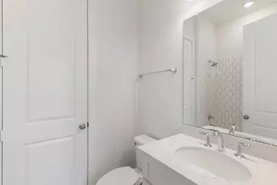 8011 Fenway Heights Drive, The Woodlands, TX 77389 - Photo 7