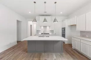 8011 Fenway Hts Dr, The Woodlands, TX 77389 - Photo 13