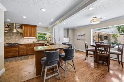 1638 Imperial Crown Drive, Houston, TX 77043 - Photo 15