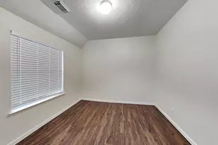 38215 E Sulphur Creek Dr, Magnolia, TX 77355 - Photo 15