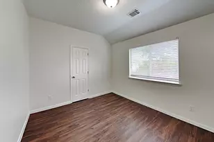 38215 E Sulphur Creek Dr, Magnolia, TX 77355 - Photo 13